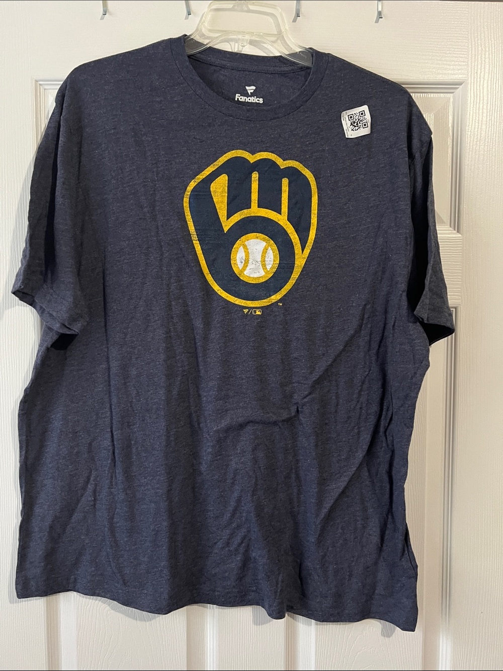 NWOT Fanatics Milwaukee Brewers T-Shirt